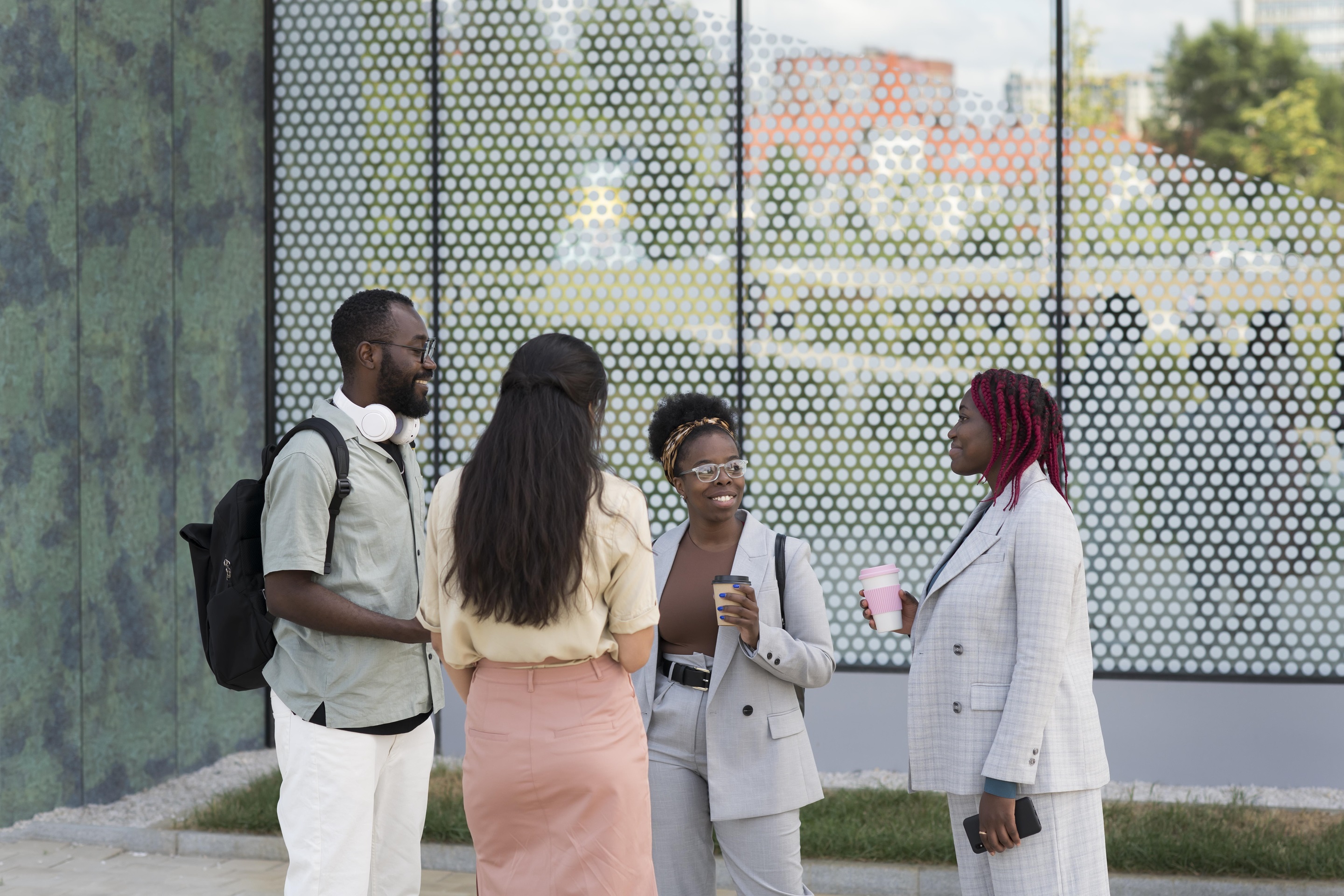 Abidjan : avec “Jeunes Experts”, l’INPHB trace la voie d’une formation utilitaire pour vaincre le chômage des diplômés